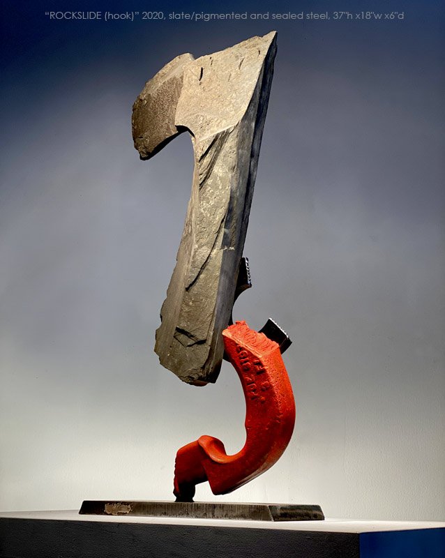 800Rockslide_hook_stn_45.jpg
