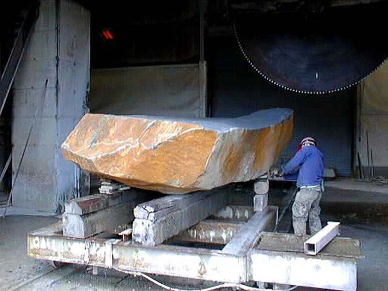 FIG9_800stone on saw.jpg