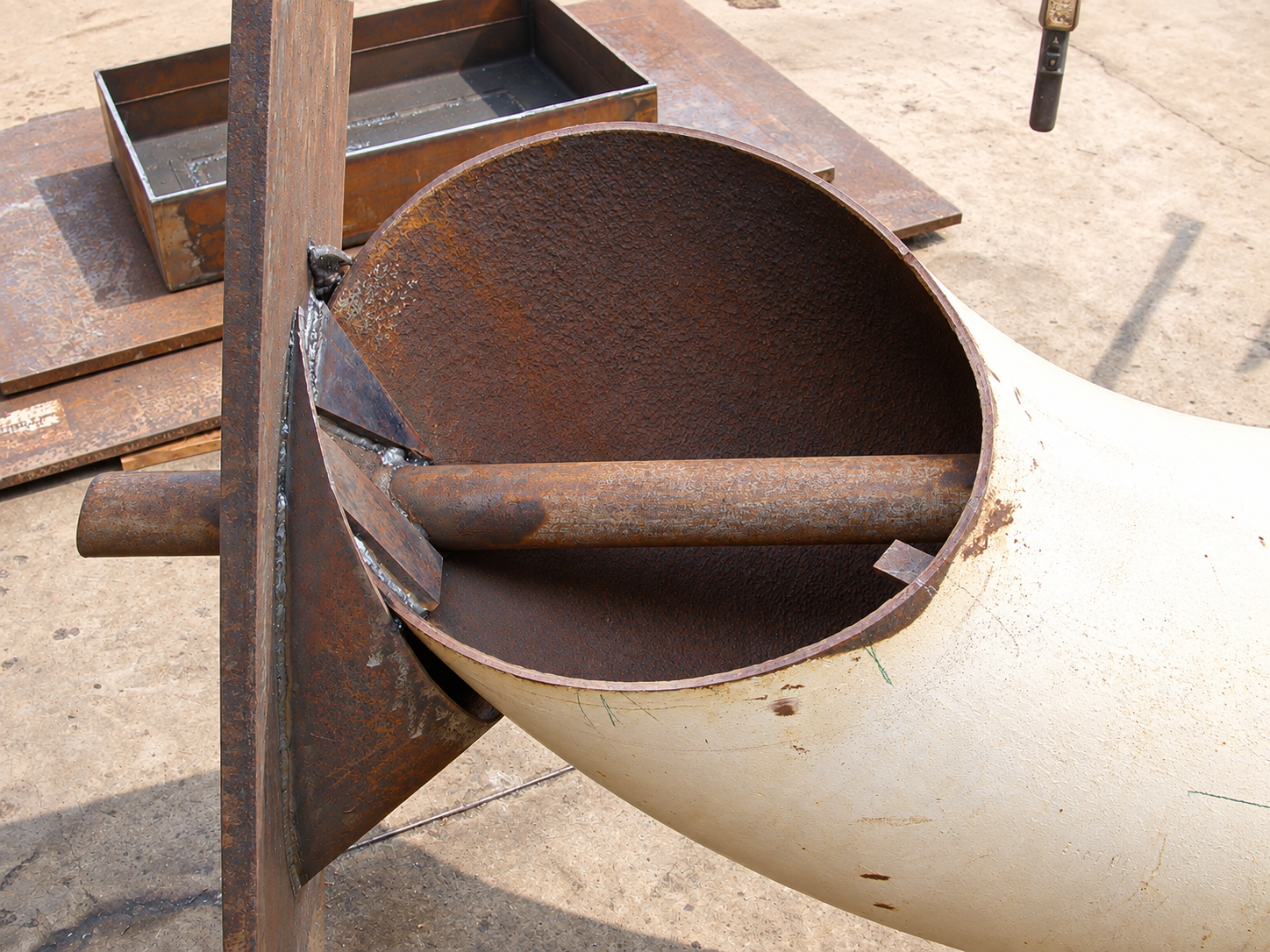interior support structure
