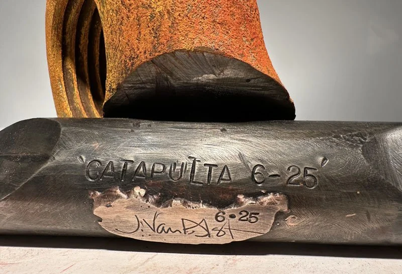 800Catapulta_6-25_sign.jpg