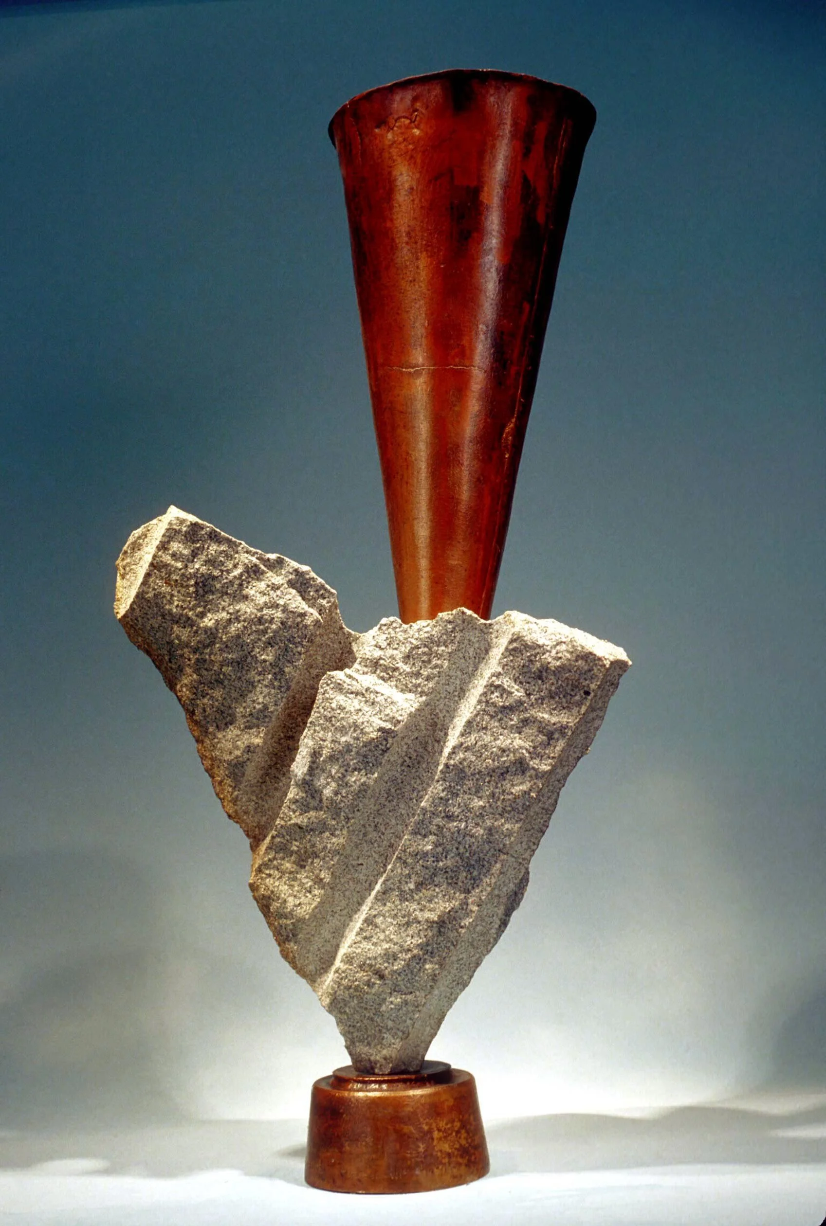 Vessel VII (Konos)