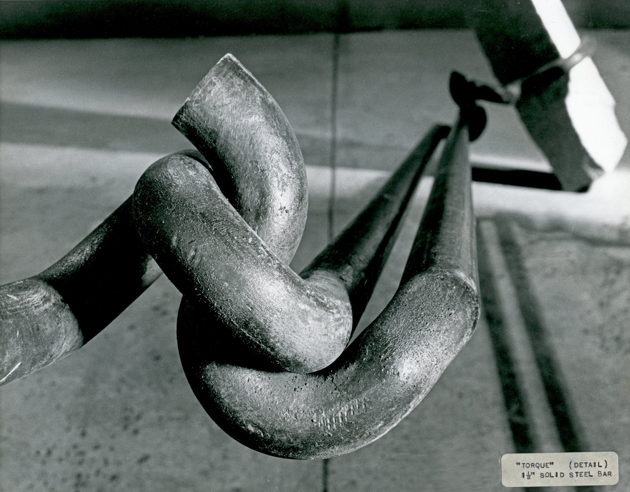 03a S-77-02c TorqueI DET bw.jpg