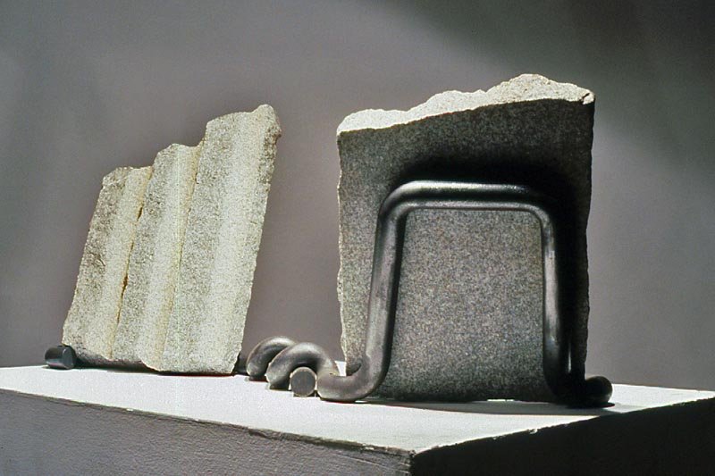 800Table Trough_granite_BK.jpg