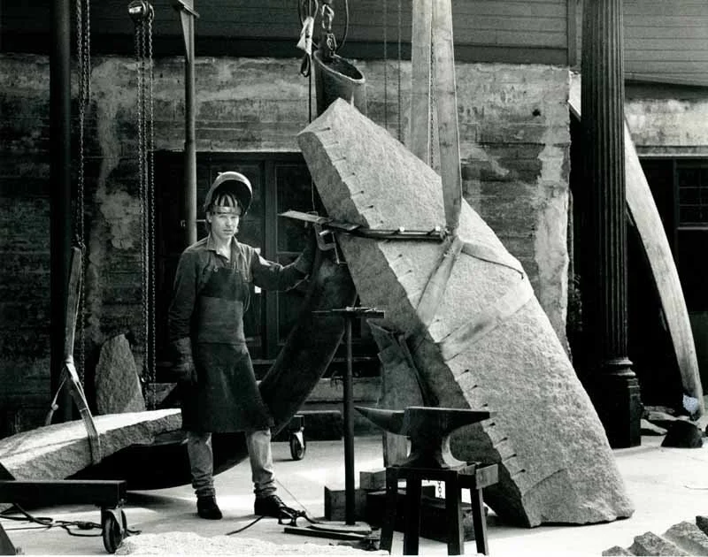 FIG9_800B-94-01a JVA Wells_recSisyphus1994stern.jpg