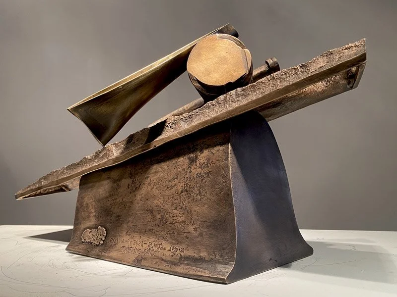 Pyxis Awry (Tilting Plinth-Shifting Sands) (T-21-05)