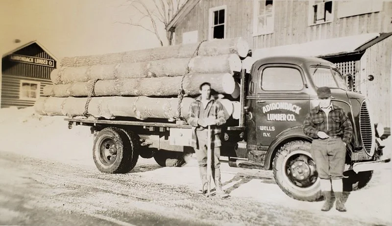 800AdirondackLumberCo.1900sLeonPerry.jpg