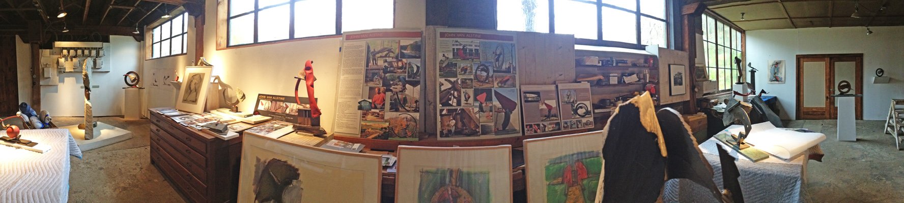 400gallery_pan_east-wall.jpg