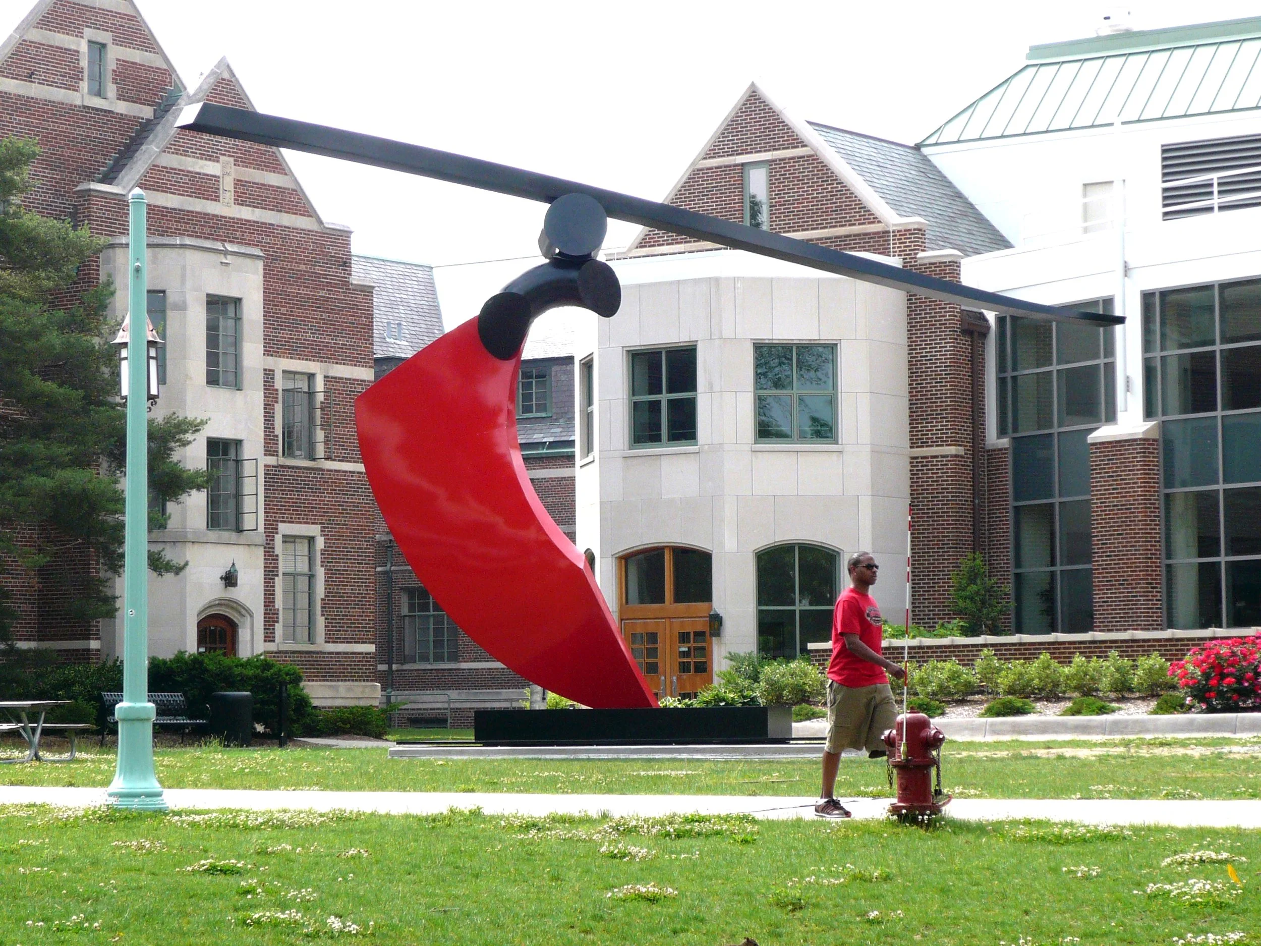 FIG18_T-09-37g Funambulist_MichStateU_red humanoid.jpg