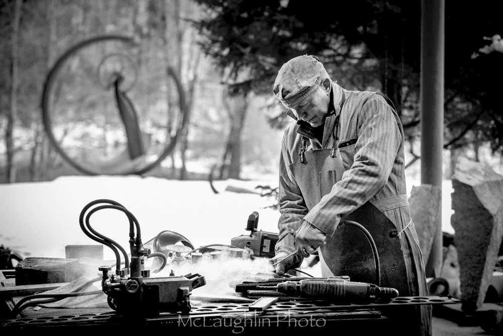 bJVanA12123102B-W.jpg