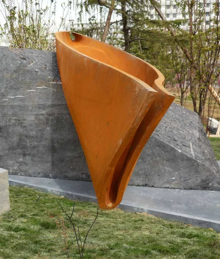 900Tsinghua_passage_DET_frt_ves.jpg