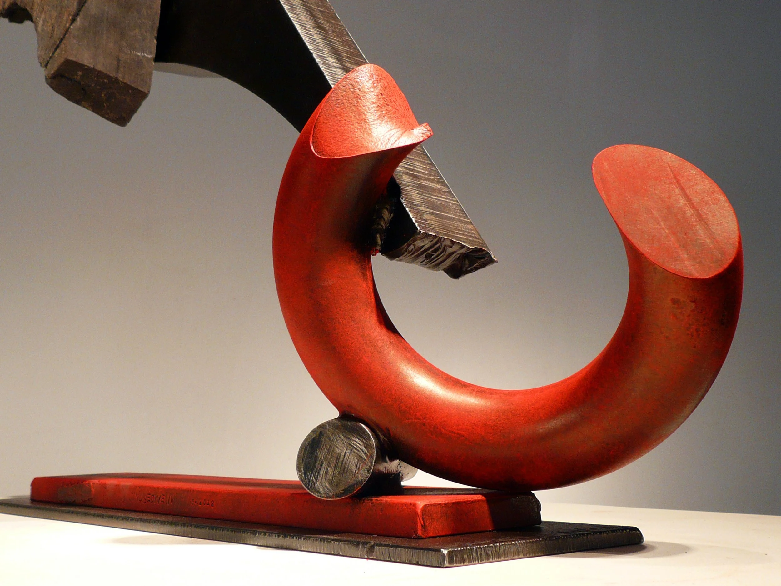 Nosedive_detail_steelRT.jpg