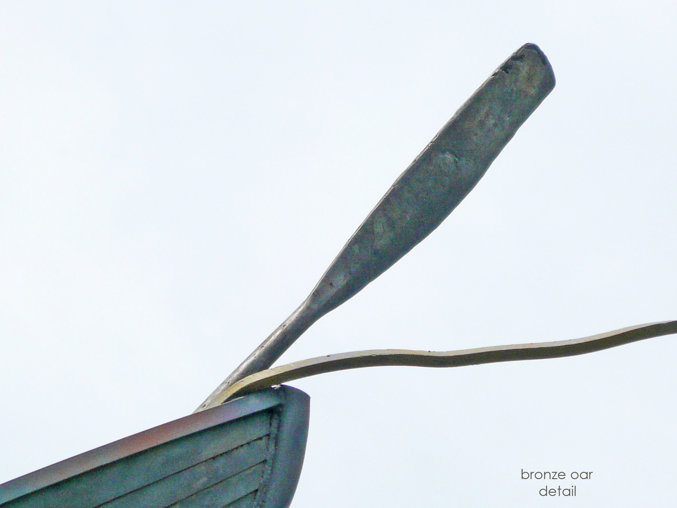 Charon_DETboat_oar.jpg