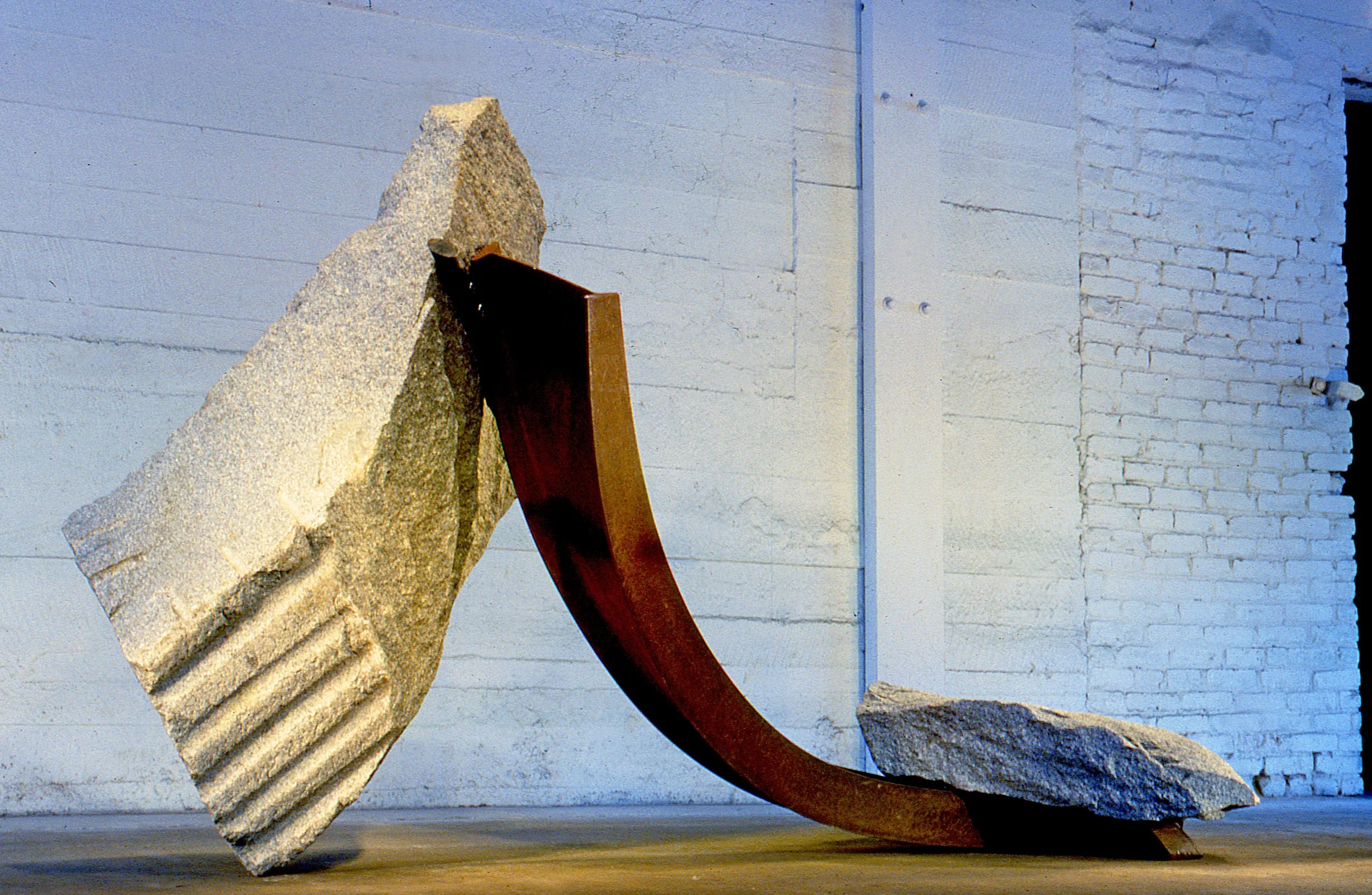 Pique A Terre VI (S-97-05)