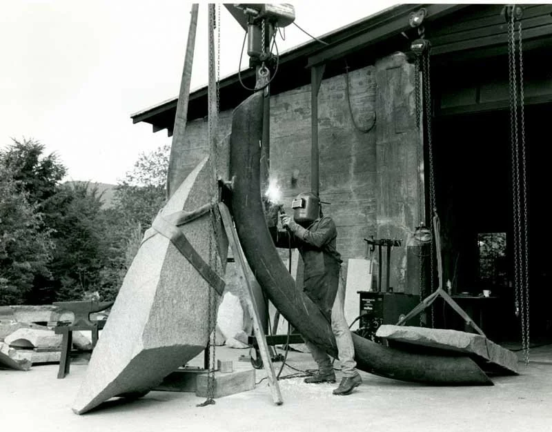 FIG8_800B-94-01c JVA Wells_recSisyphus1994 welding.jpg