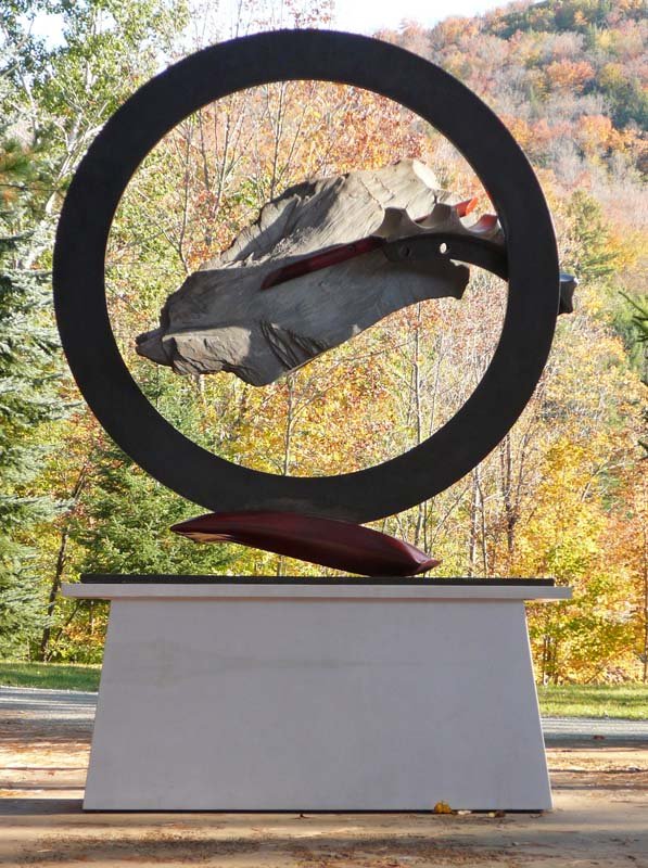 800SisyCir_beijXV_fall_pedclose.jpg
