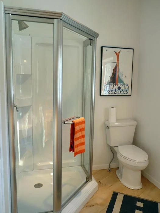 700shower.jpg