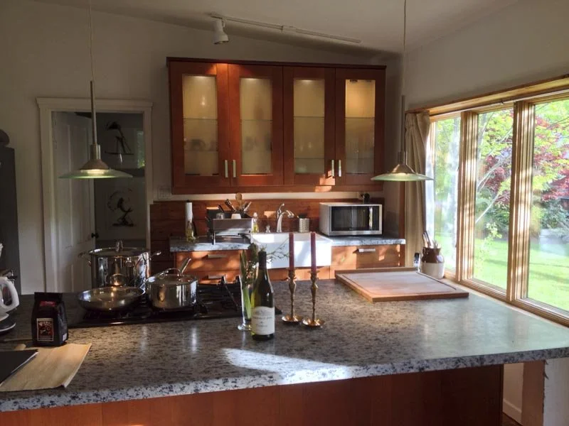 800kitchen_granitecounter2014.jpg