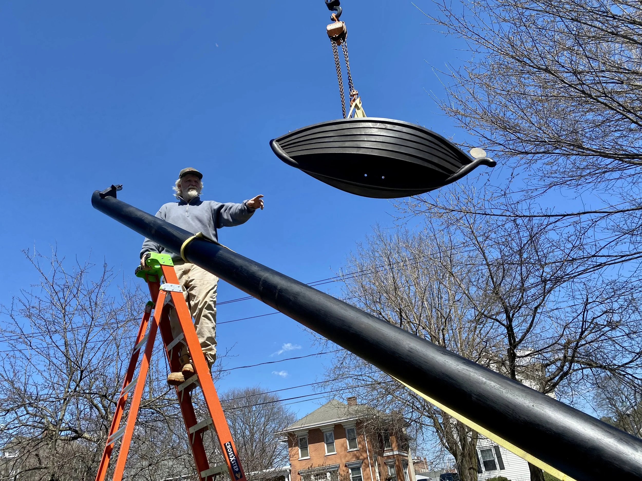 Hyde instal 4-2022 BernieDunn_assistant.jpg