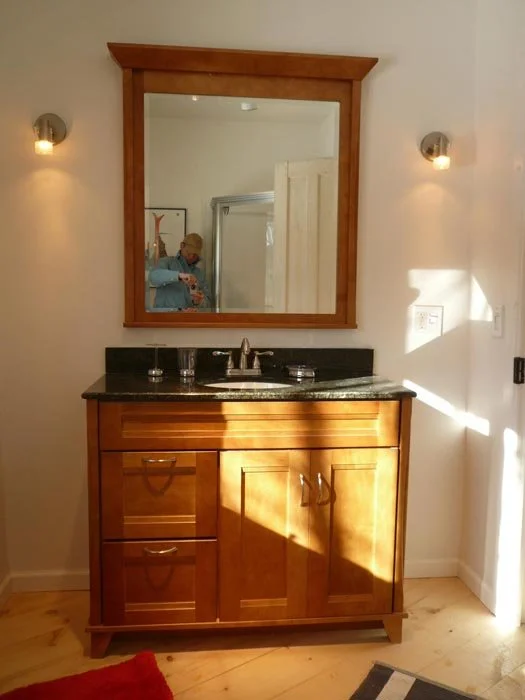 700bath_vanity.jpg