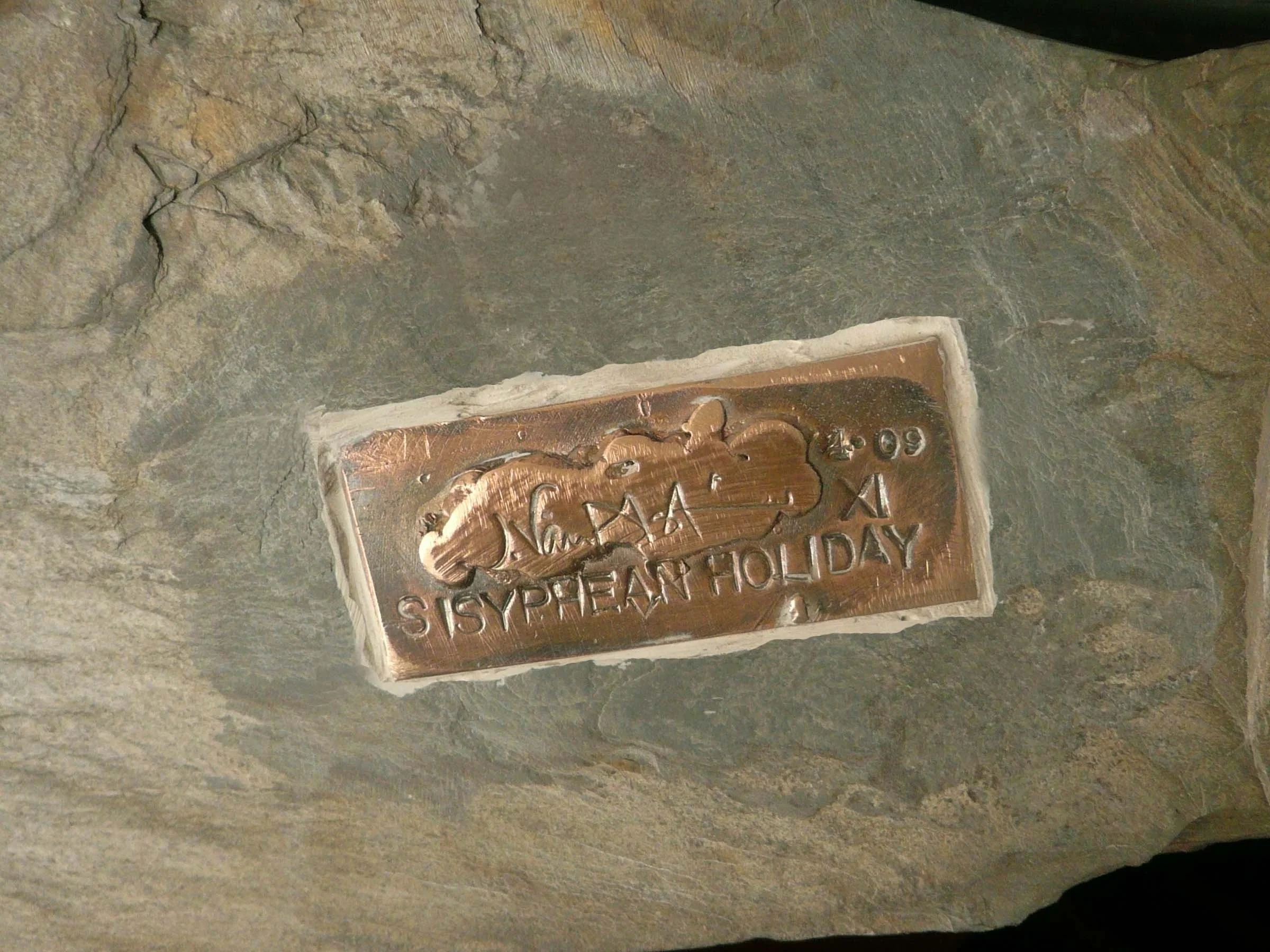 SisyHoliday_XI_title-plate.jpg