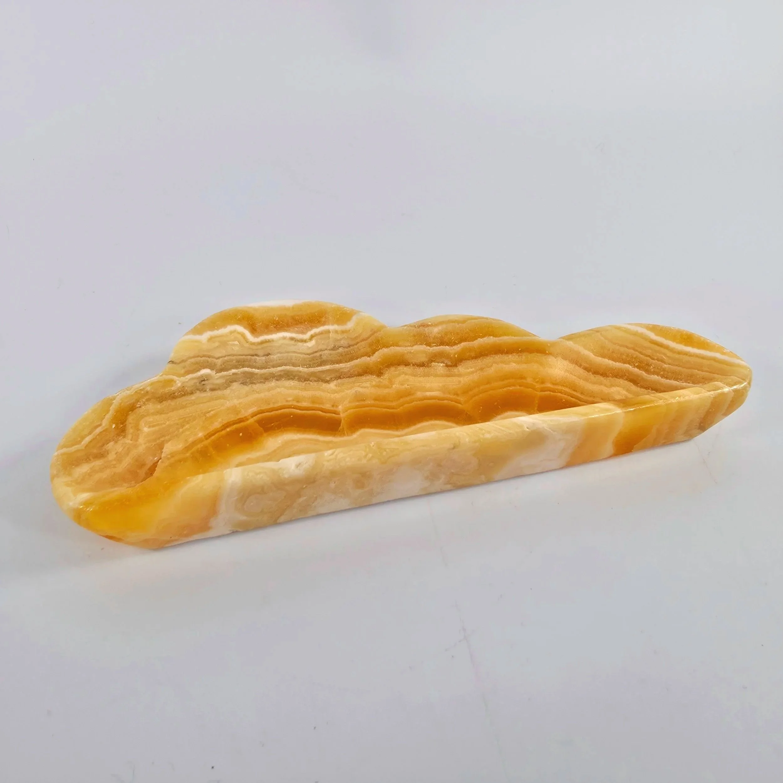 Calcite_cloud_bowl.jpg