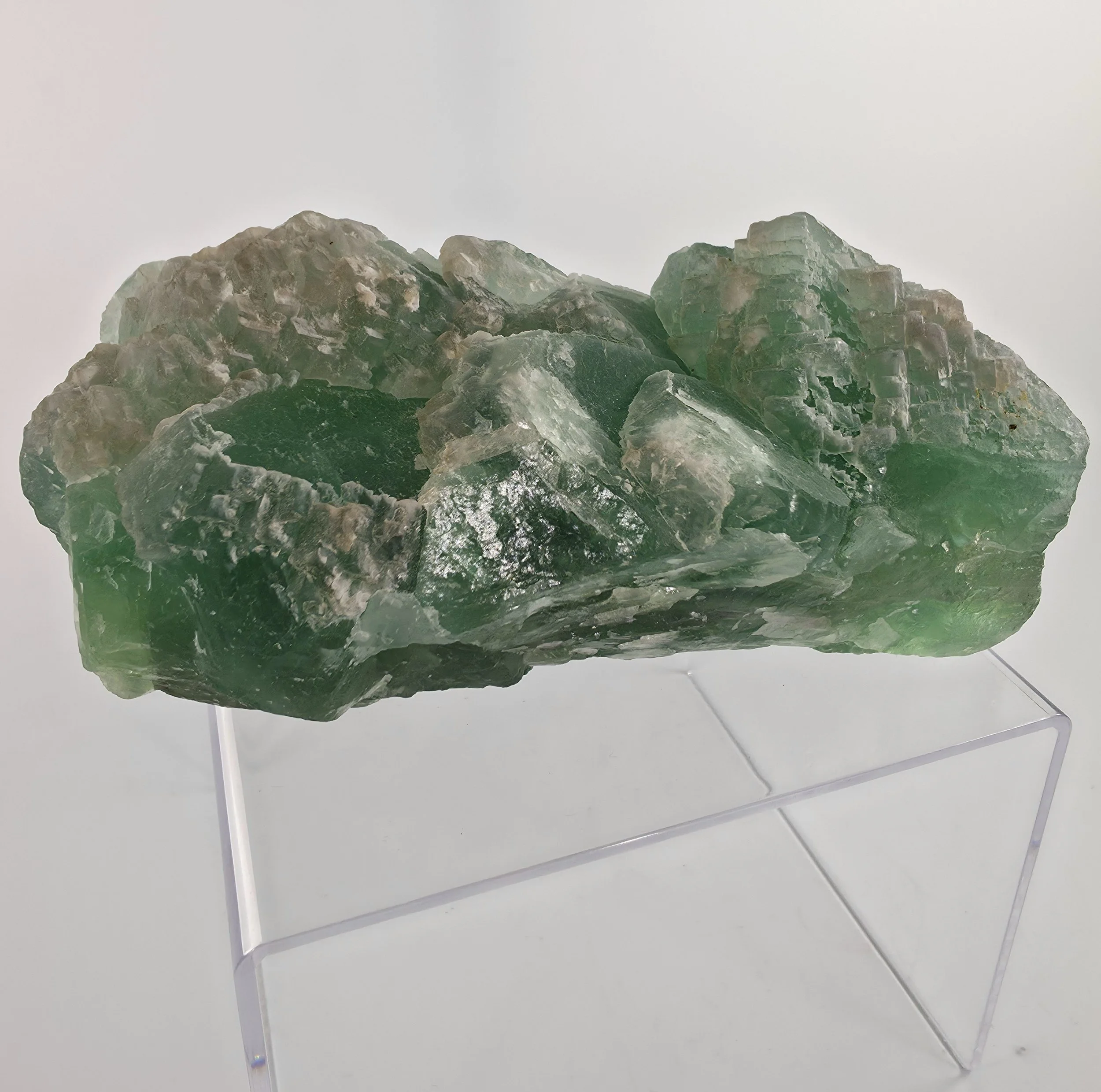 Madagascar UV fluorite.jpg