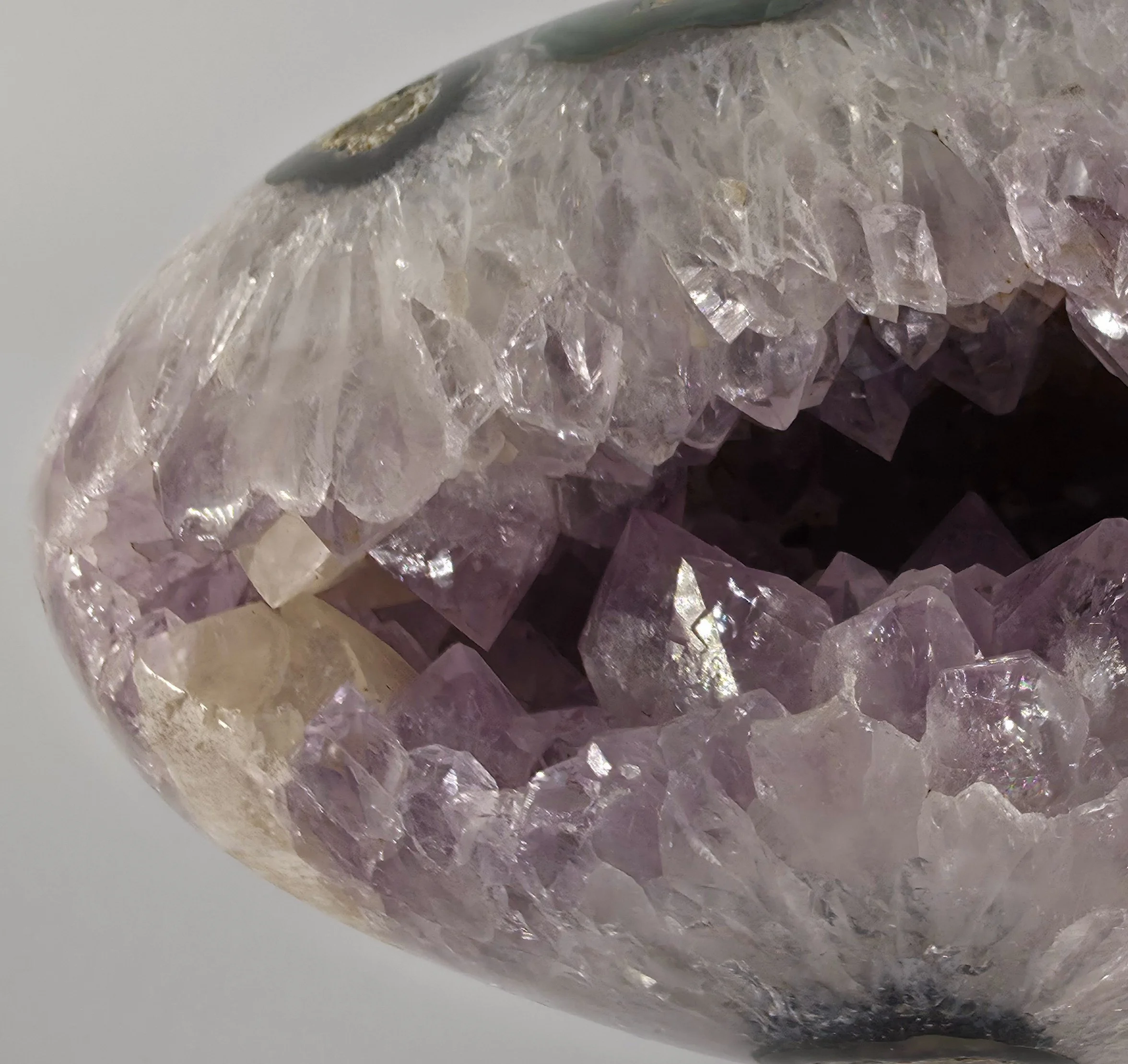 amethyst_druzy_egg.jpg
