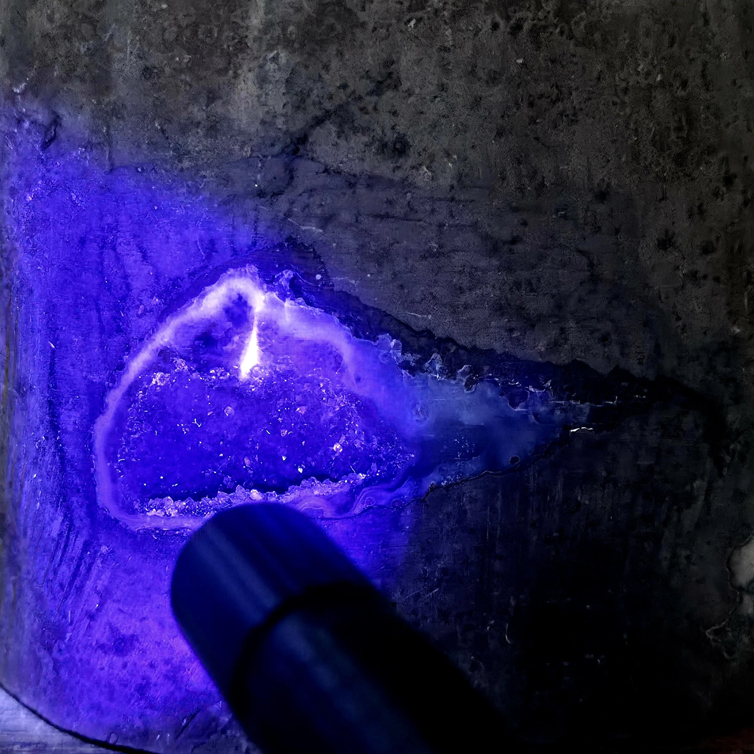 amethyst geode.jpg
