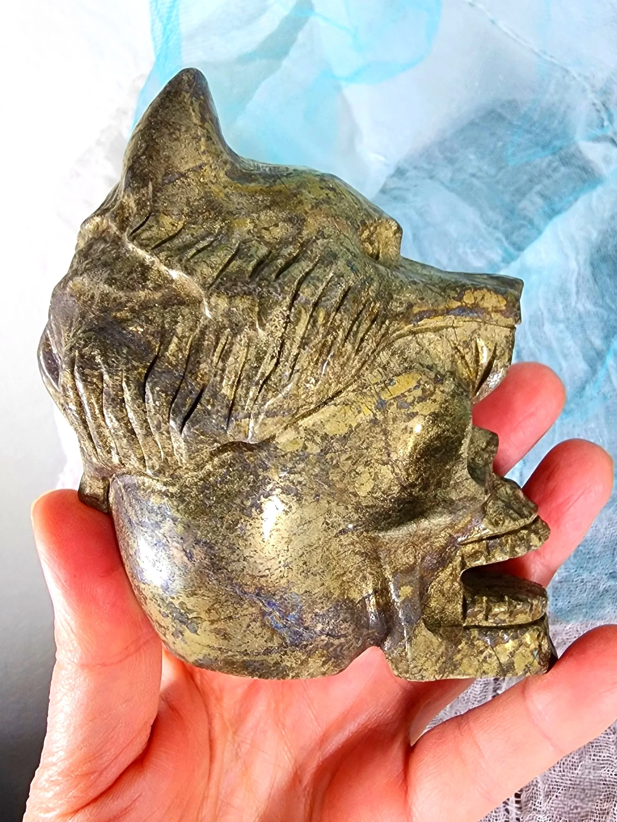 pyrite skull wolf 3.jpg