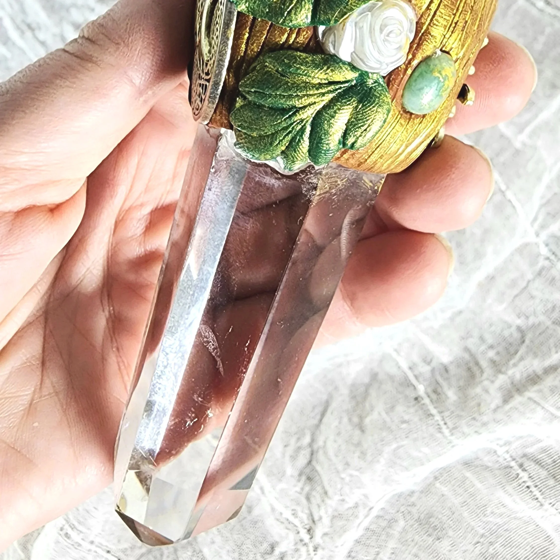 rose quartz and clear quartz wand.jpg