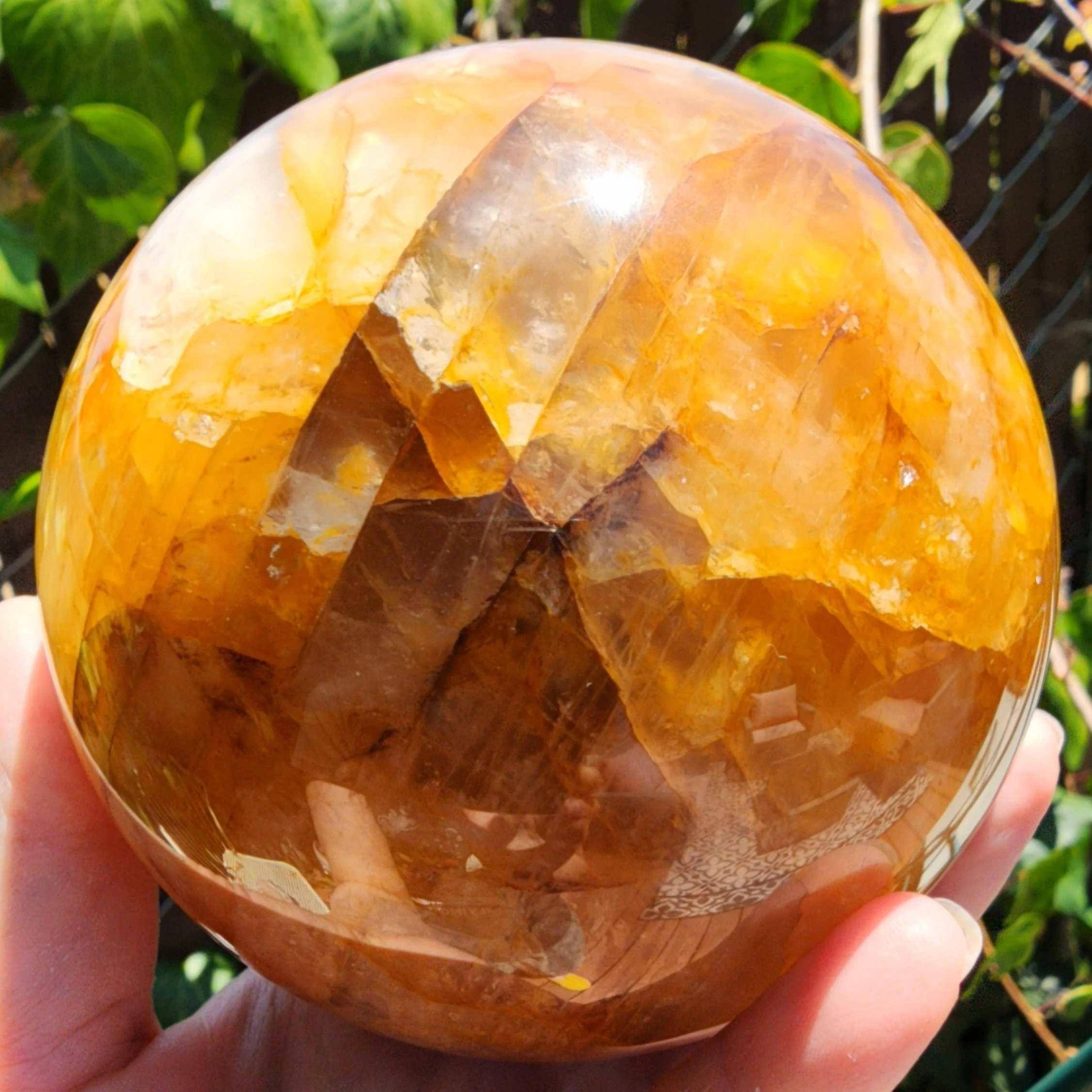 Golden+Healer+Sphere+B.png