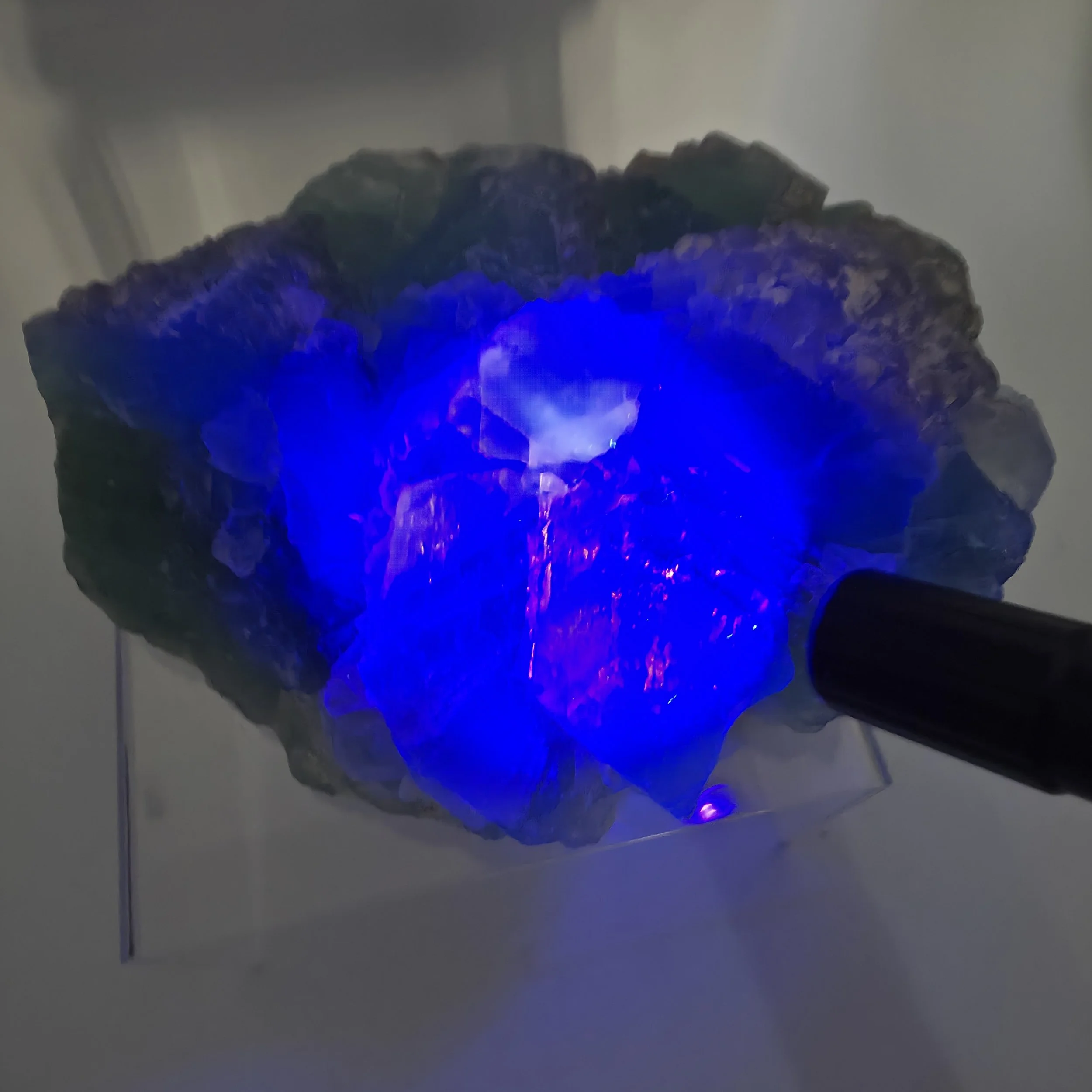 Madagascar UV fluorite.jpg