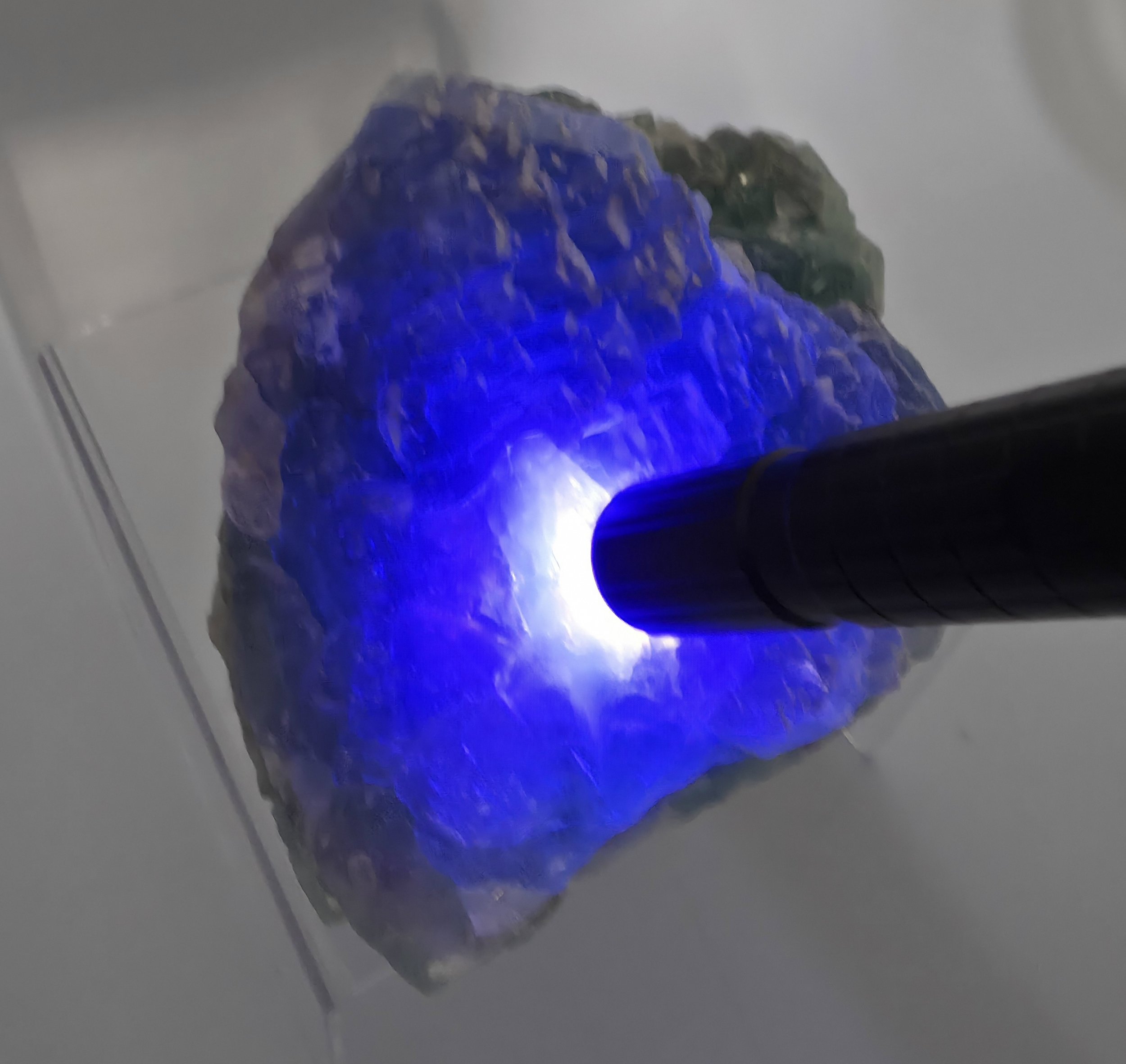 Madagascar UV fluorite.jpg
