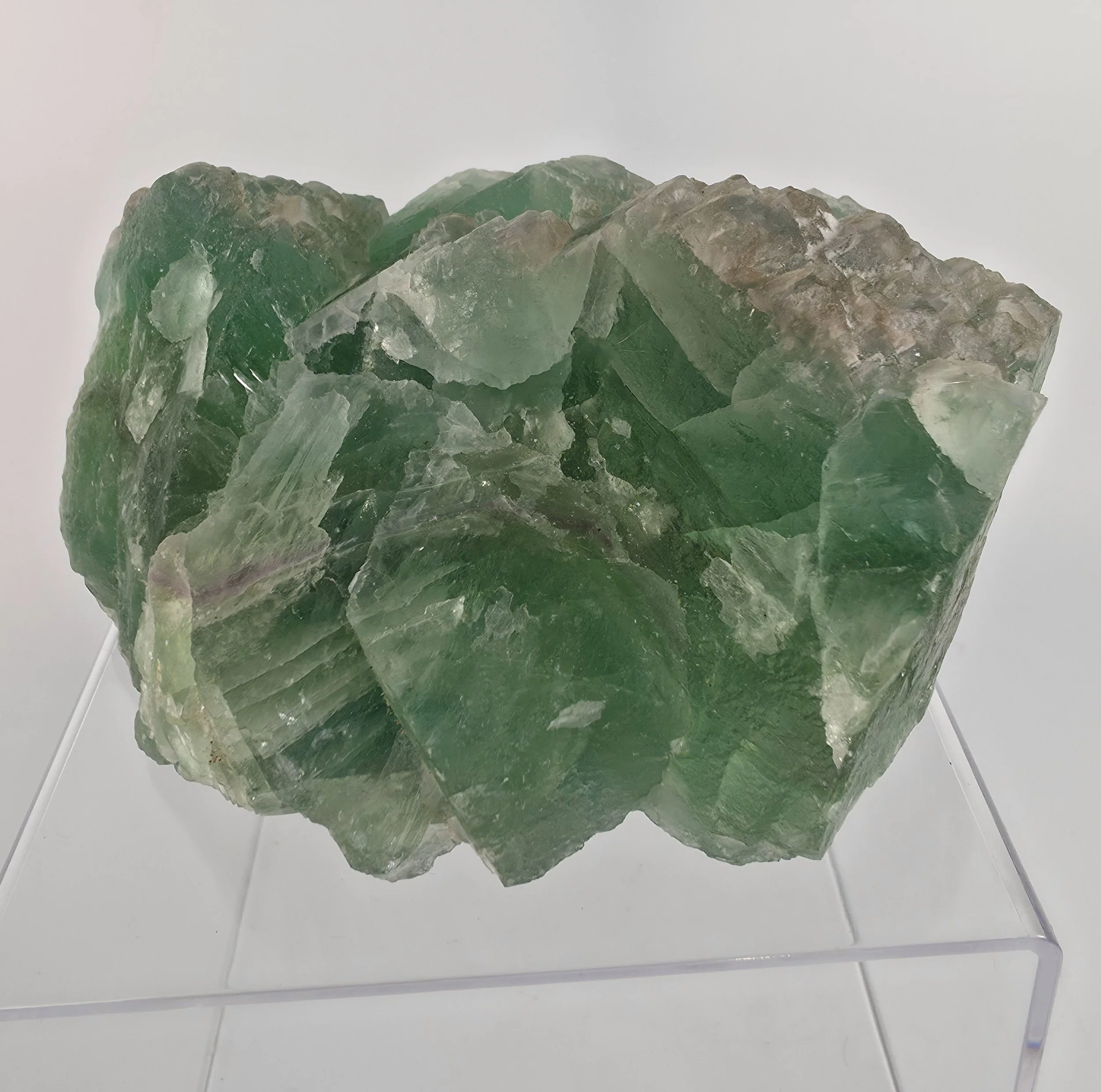 Madagascar UV fluorite.jpg