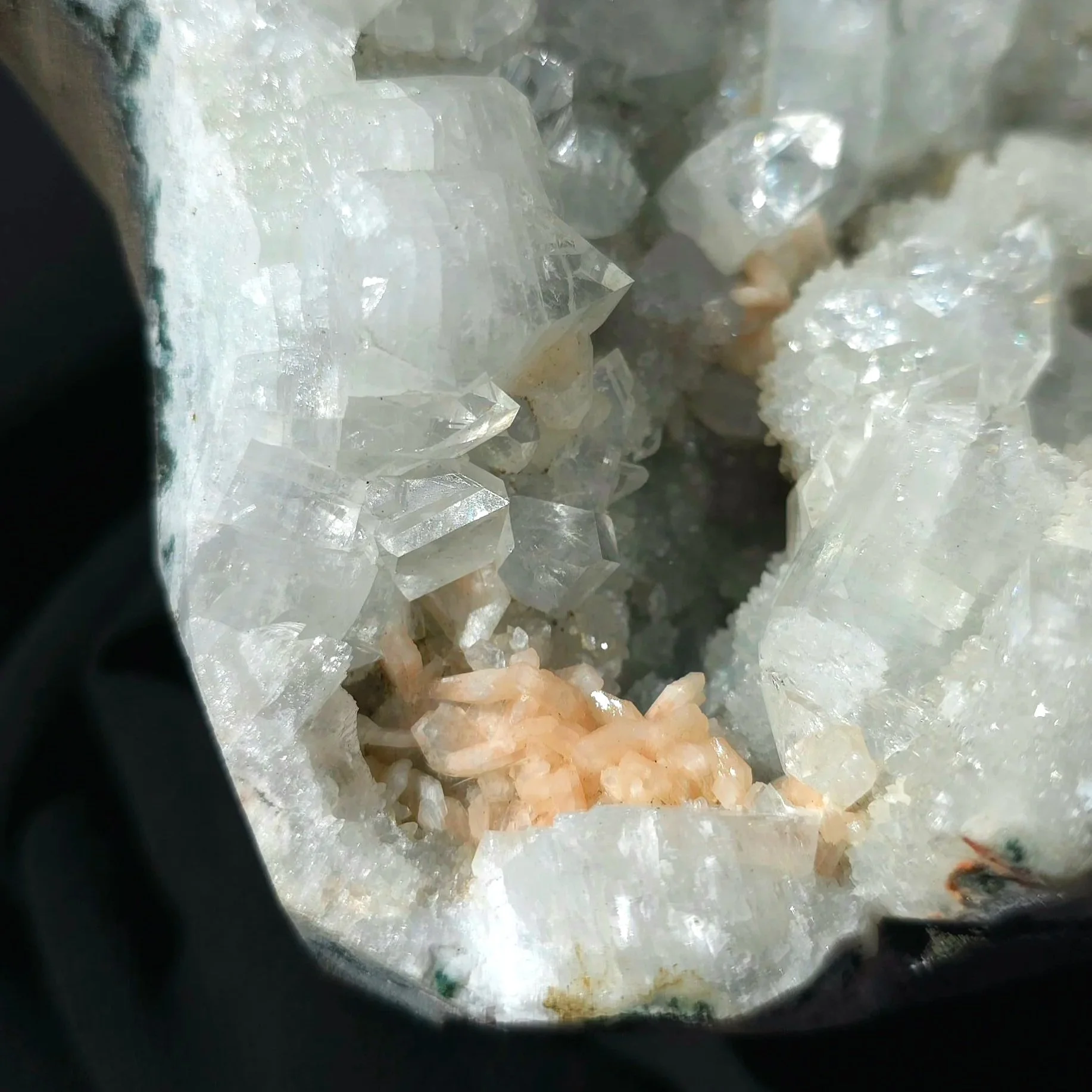 apophyllite 3.jpg