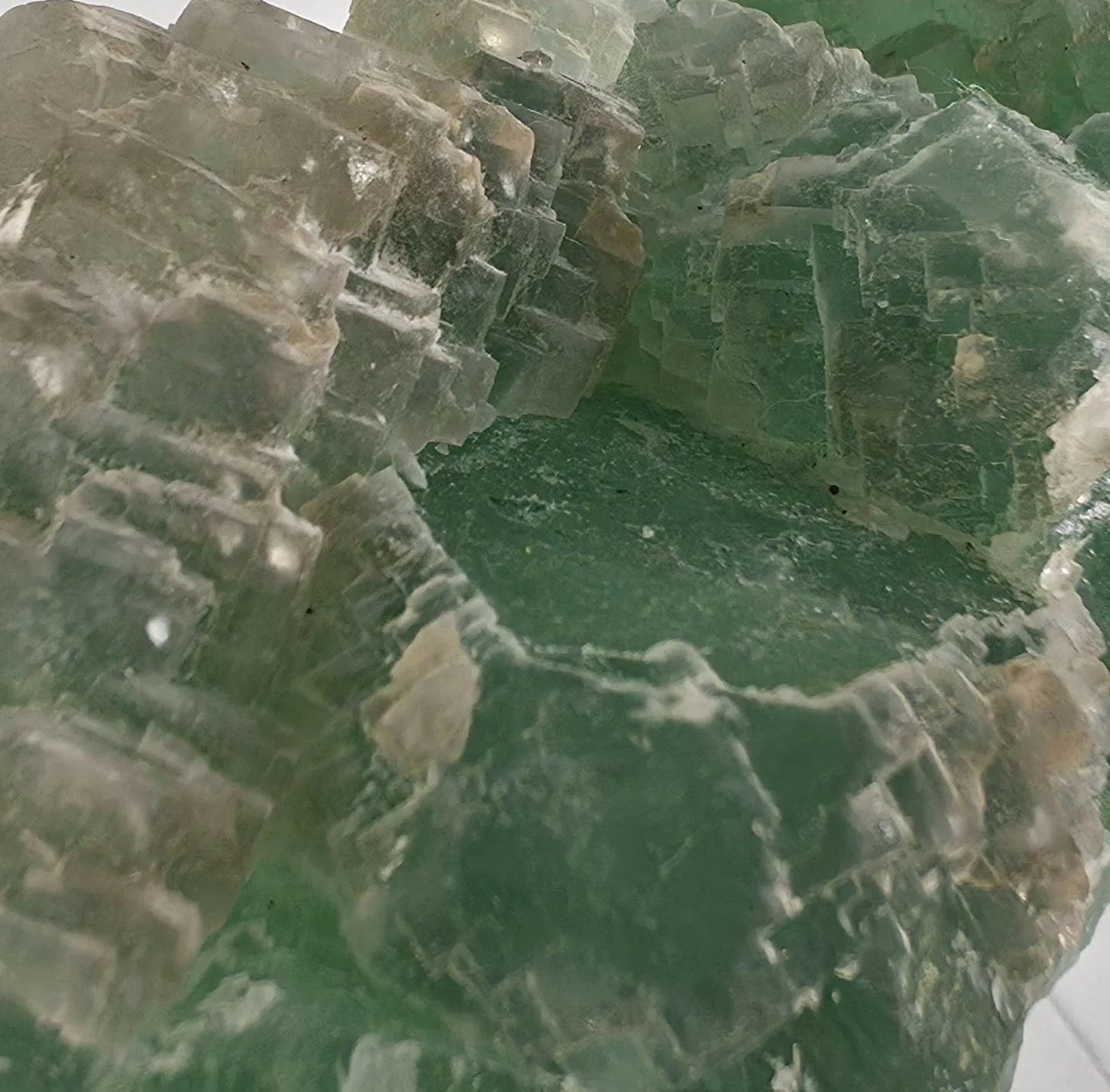 Madagascar UV fluorite.jpg