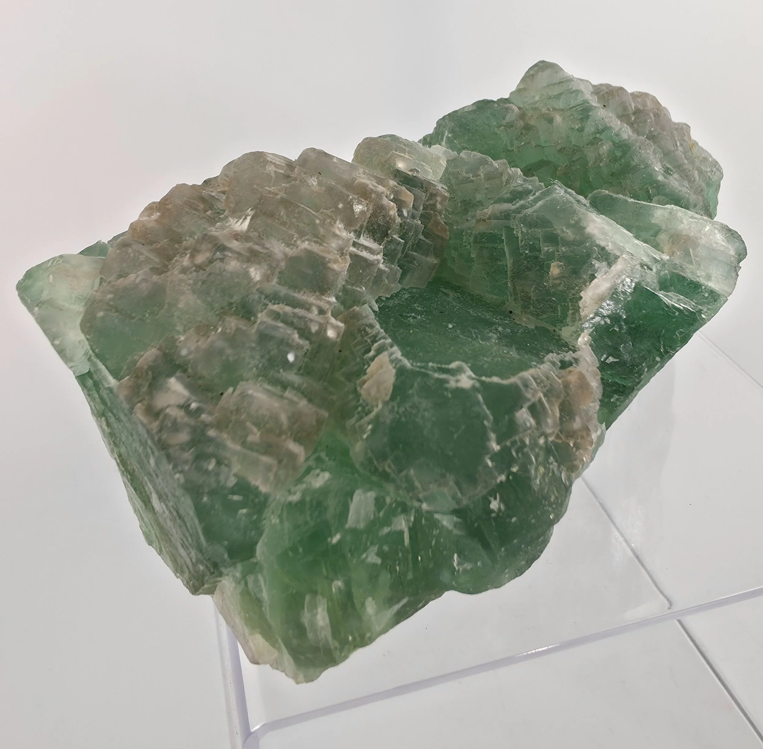 Madagascar UV fluorite.jpg