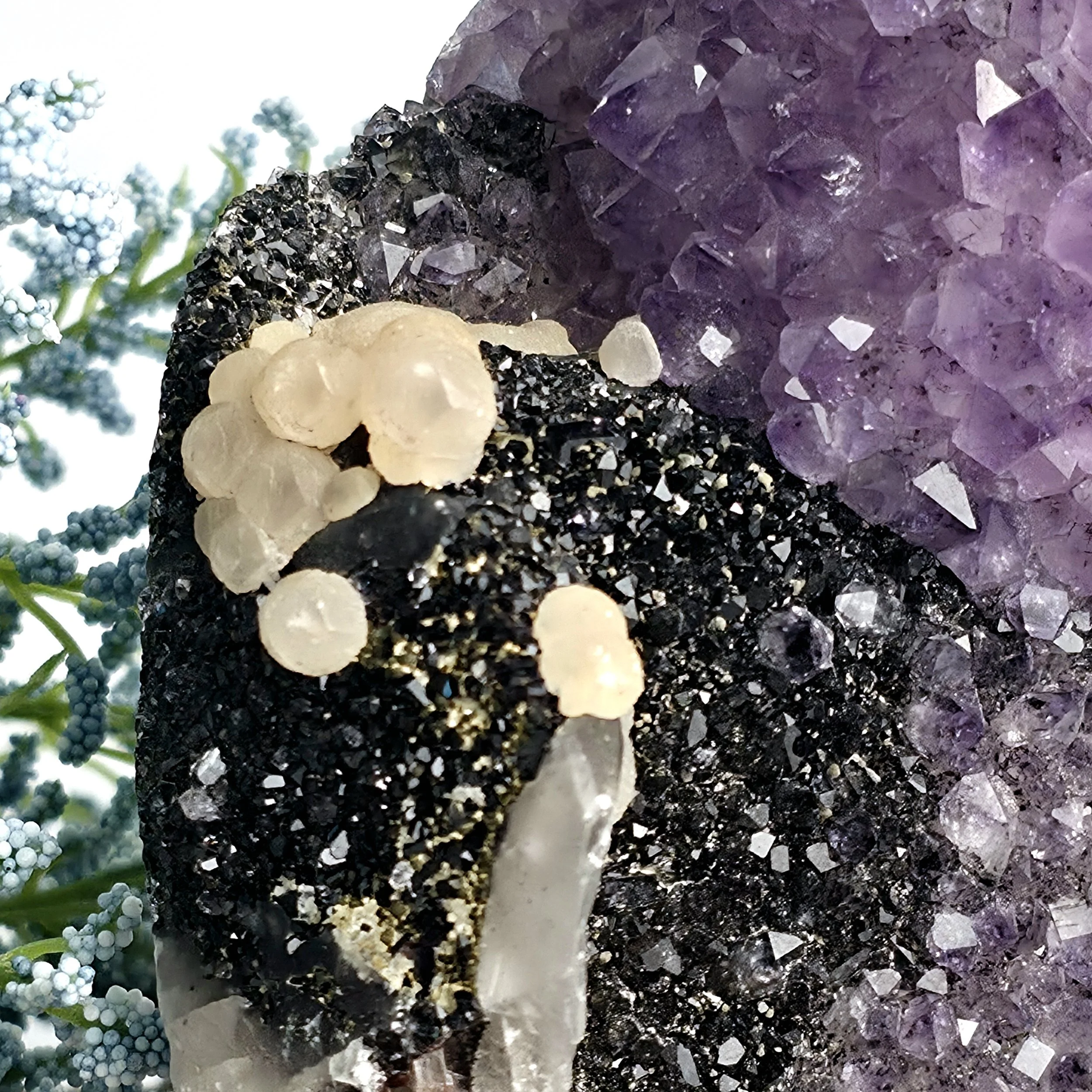 amethyst geode calcite 2.jpg