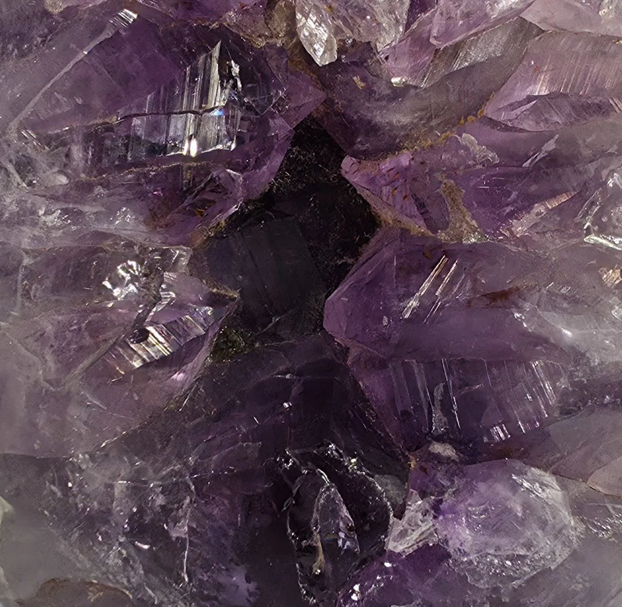 amethyst_druzy_egg.jpg