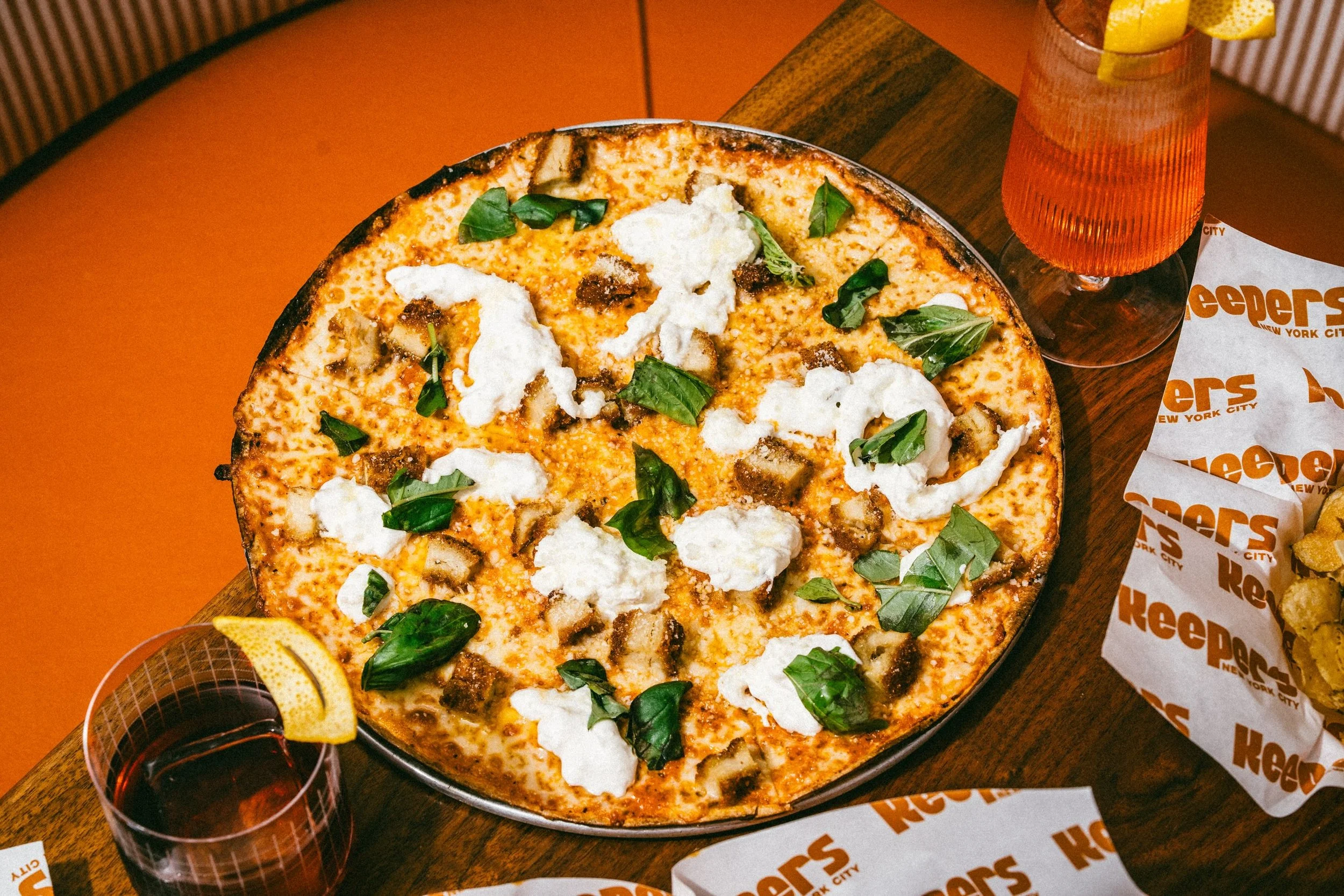 @keepersnewyork is officially open! 🍕

The new neighborhood pizza joint and bar from the team behind @dandelionnewyork brings an elevated interpretation of the classic New York corner tavern to the West Village.

Walk-ins only, Wednesday to Sundays.