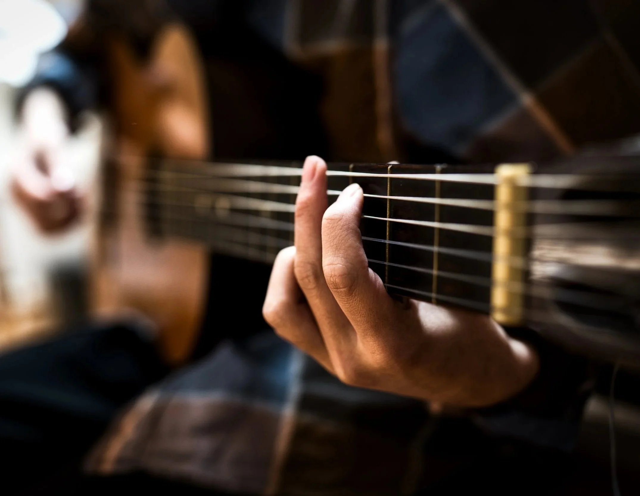 guitar and other string instrument classes available