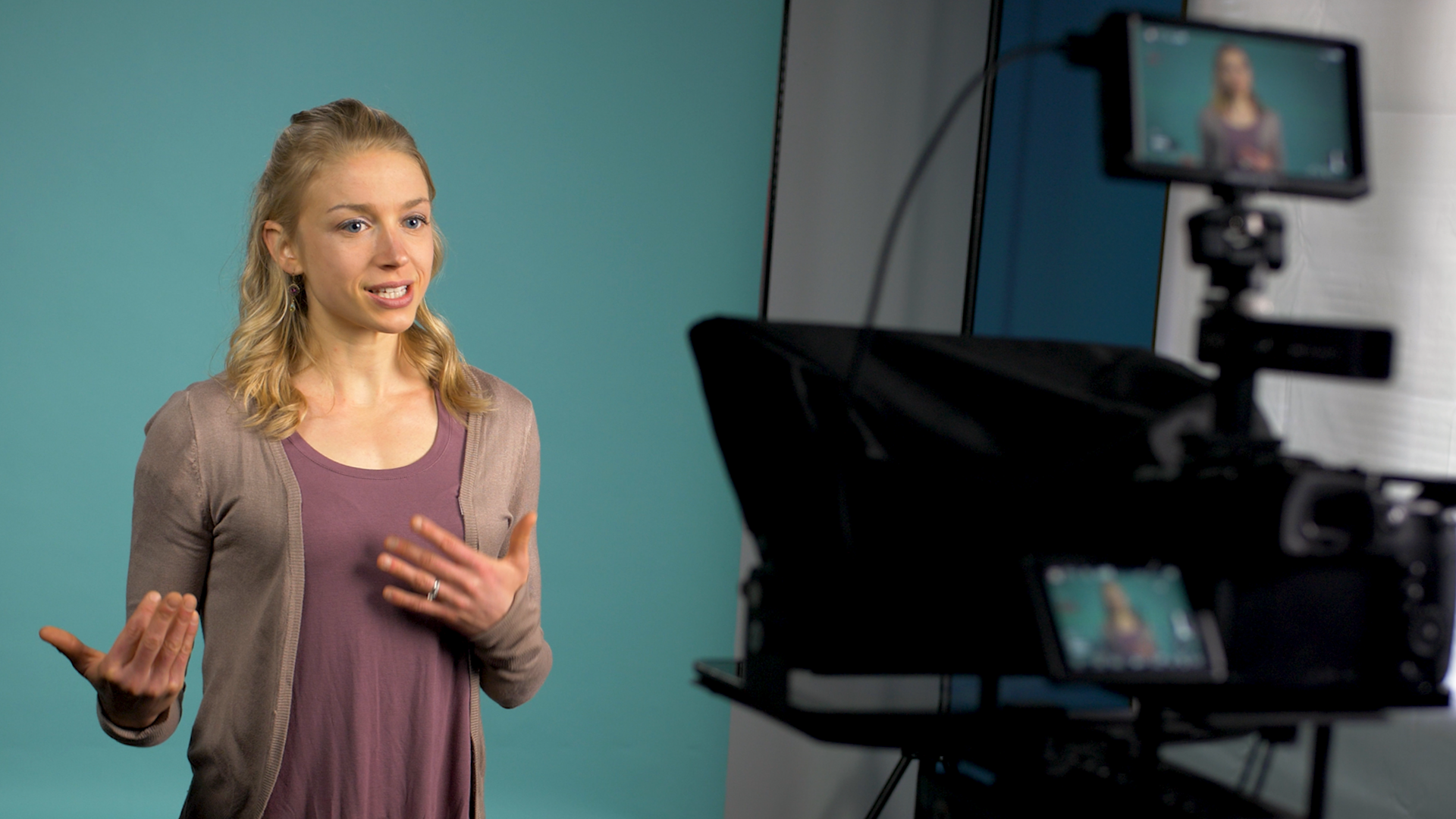 Tips For Reading From A Teleprompter