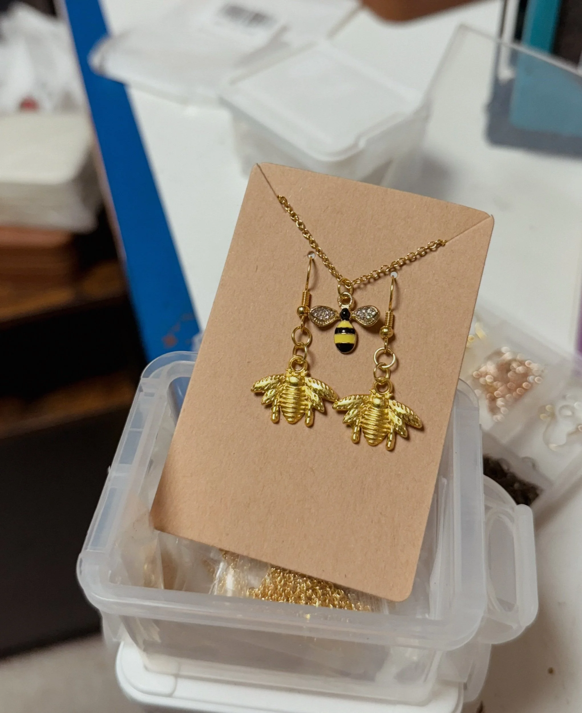 BEE MINE Jewelry Set