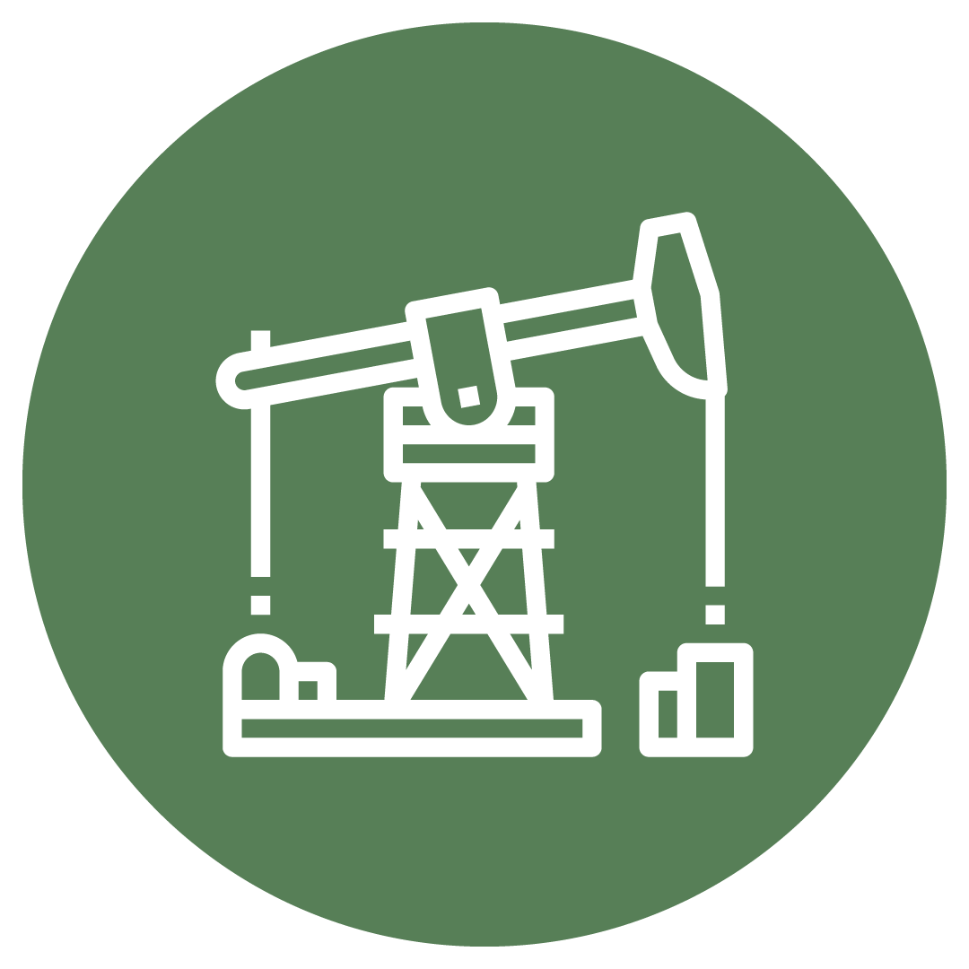 Outline icon of an oil pump jack on a green circular background.