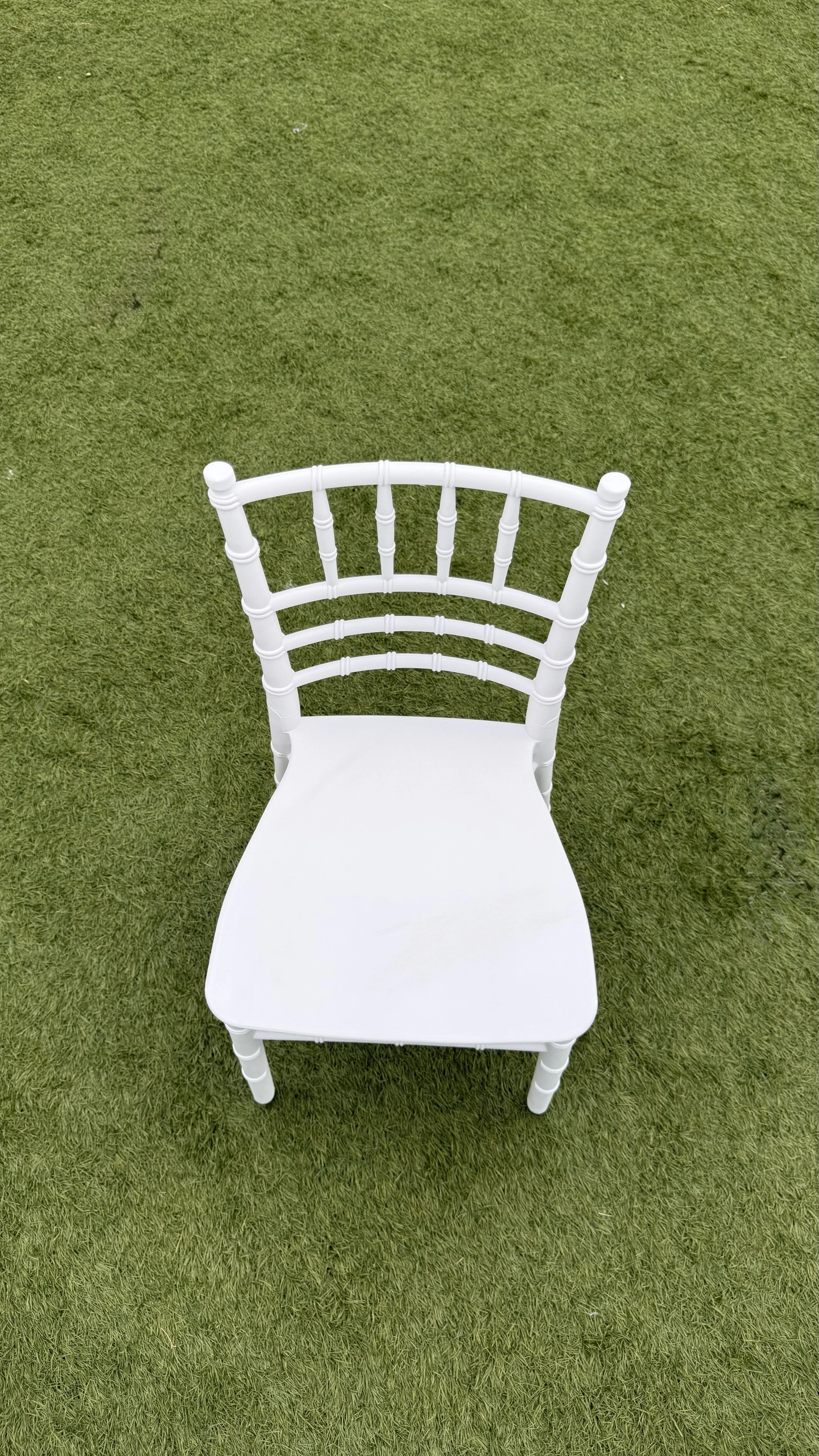 White kids chivalry chair
