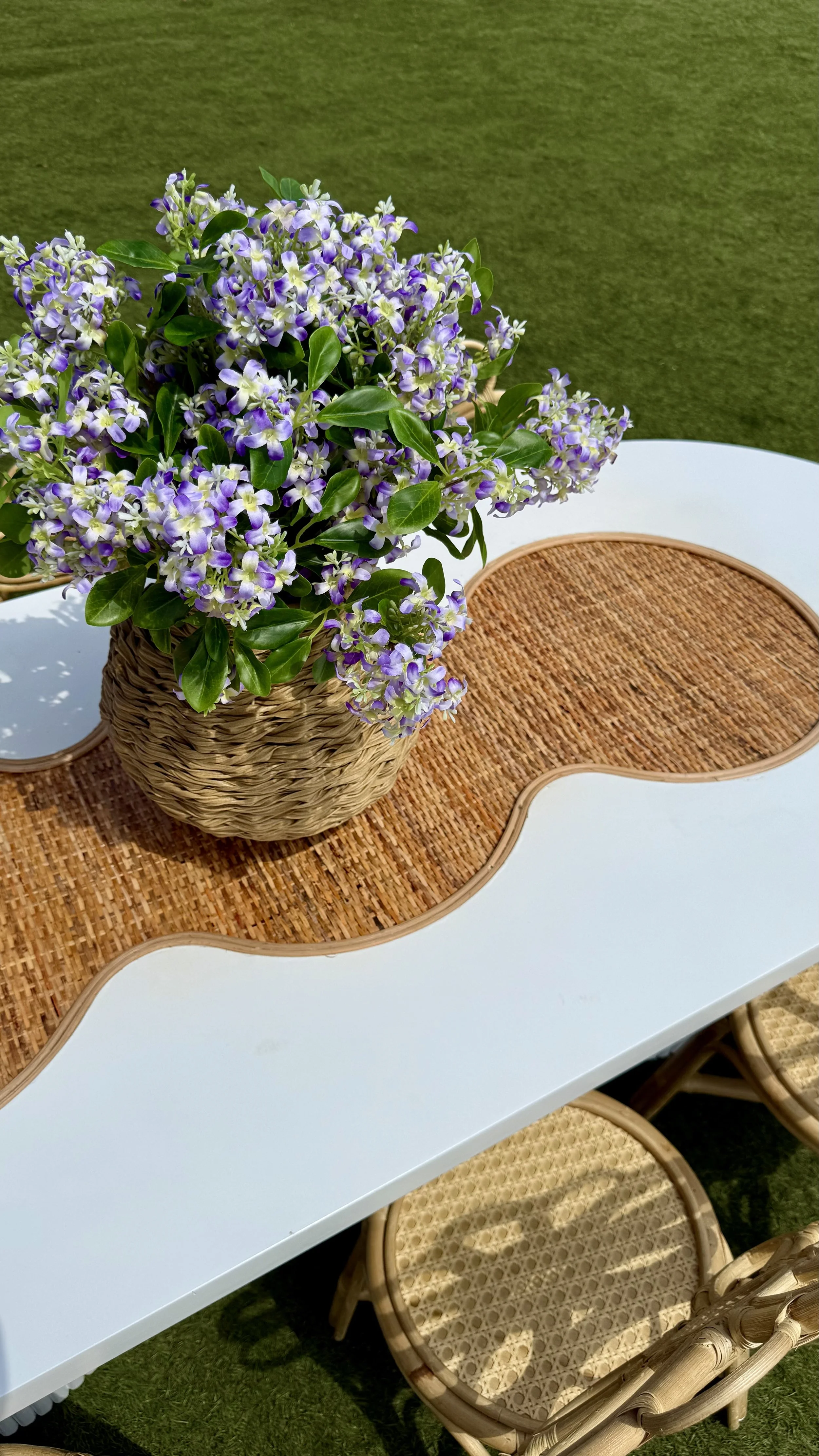 White oval kids table for rent