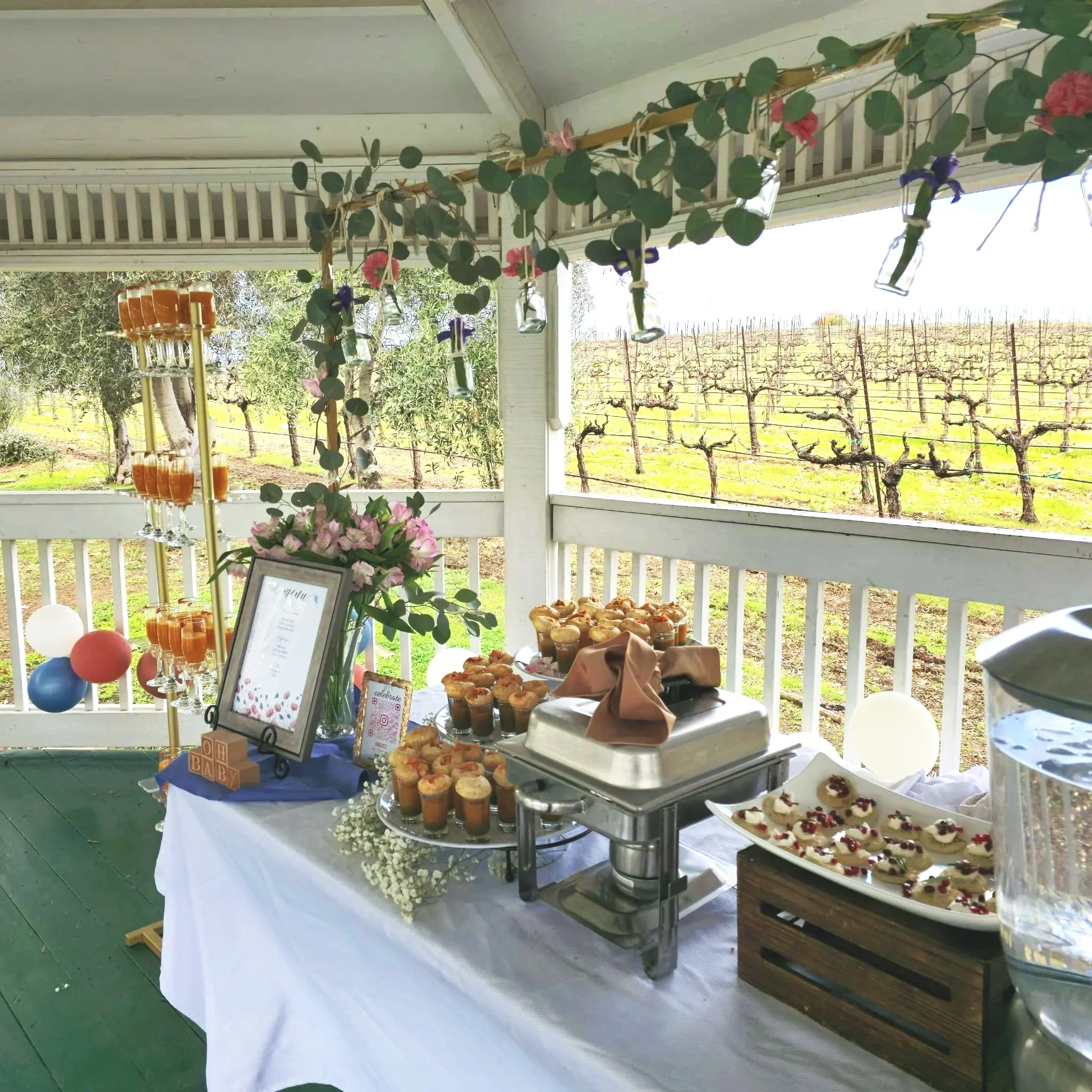 Elegant champagne brunch tablescape with fresh florals and natural light, styled by The Soirée Experience for a refined daytime celebration in the San Francisco Bay Area