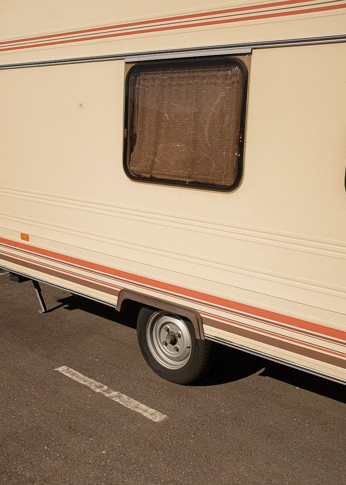 CAMPING_01_SQ9893717.jpg