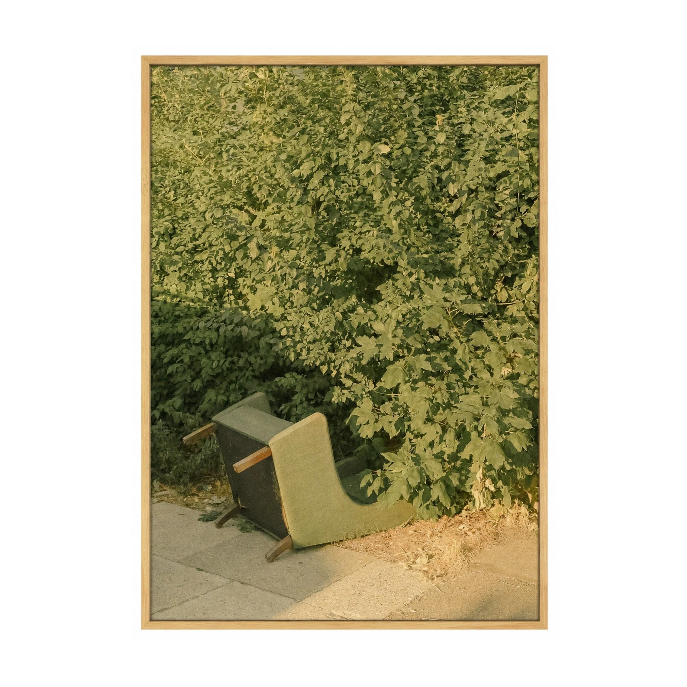 SLEEPY_CHAIR_FRAME_01.jpg
