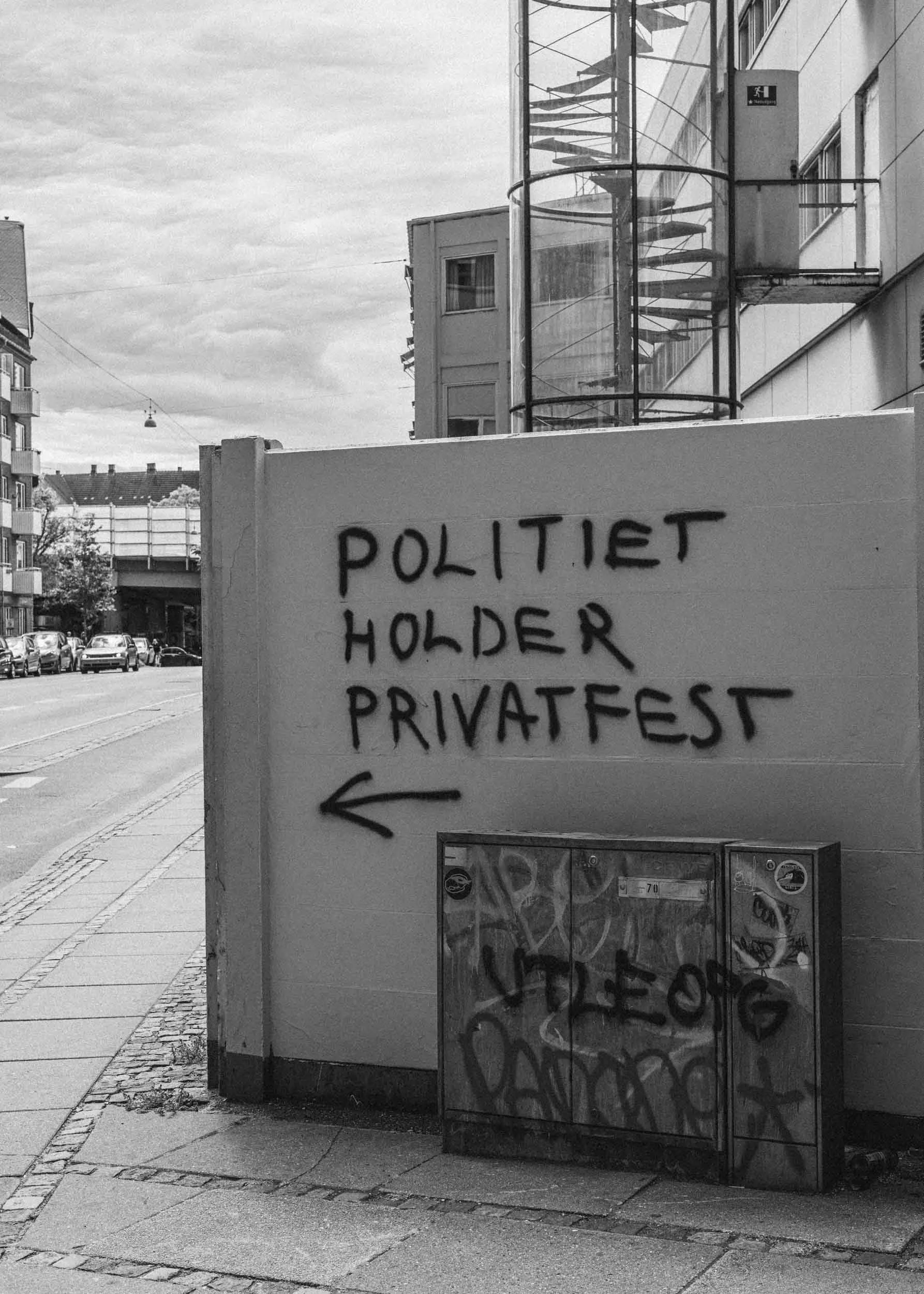 POLITIET_HOLDER_FEST_001.jpg